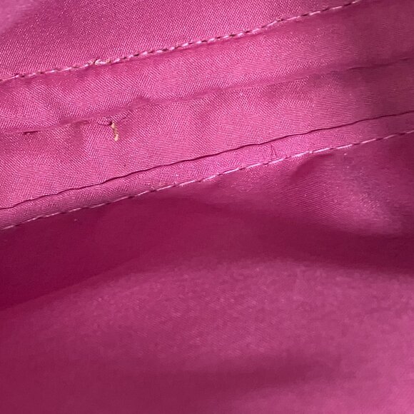 Vintage Straw and cloth purse with wooden handles. Excellent condition. 12” x 6” - Picture 5 of 5